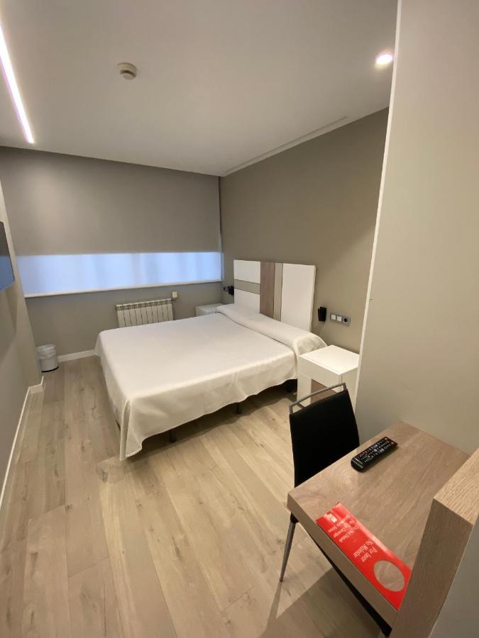 Hotel Escuela Madrid Eksteriør billede