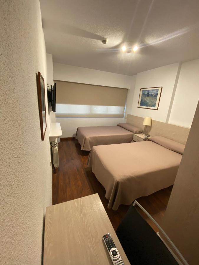 Hotel Escuela Madrid Eksteriør billede
