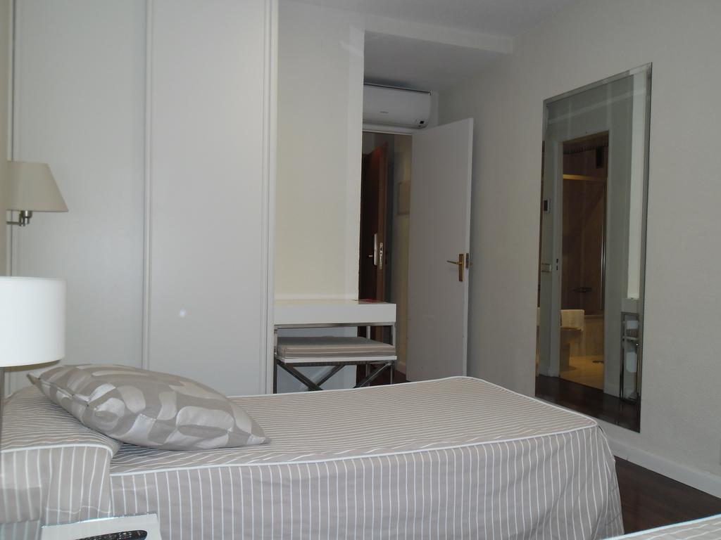 Hotel Escuela Madrid Værelse billede