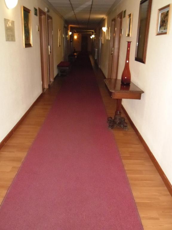 Hotel Escuela Madrid Værelse billede