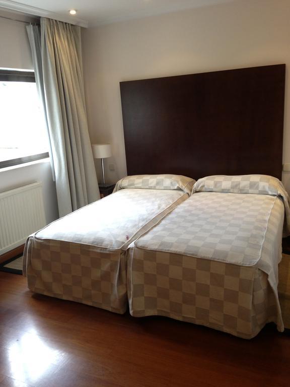 Hotel Escuela Madrid Værelse billede