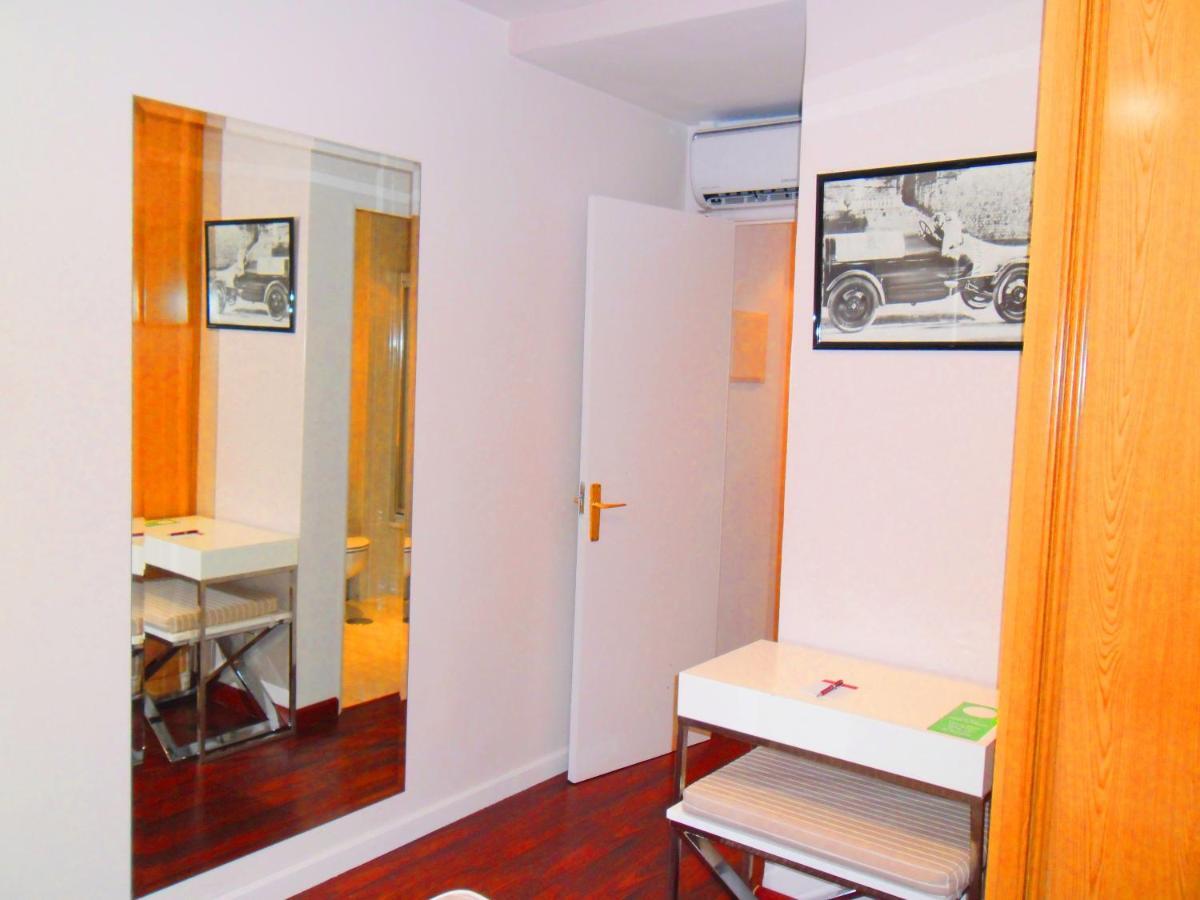 Hotel Escuela Madrid Eksteriør billede